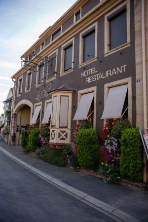 La Charrue à Sand, Hôtel Restaurant Alsace, Bas-Rhin, Devanture